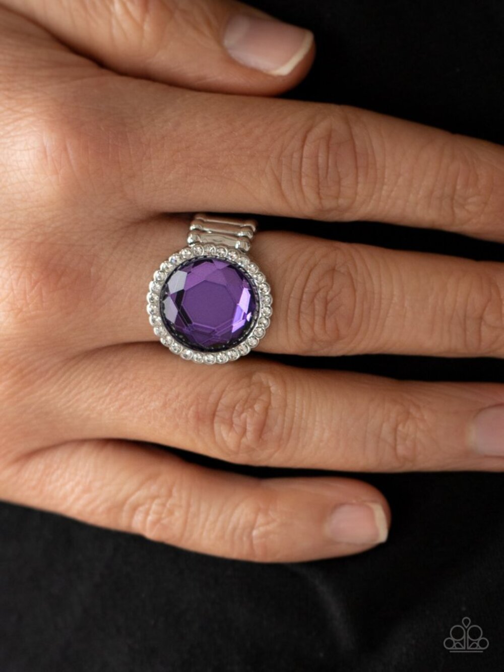 Paparazzi Ring (R231) - Picture 2 of 2